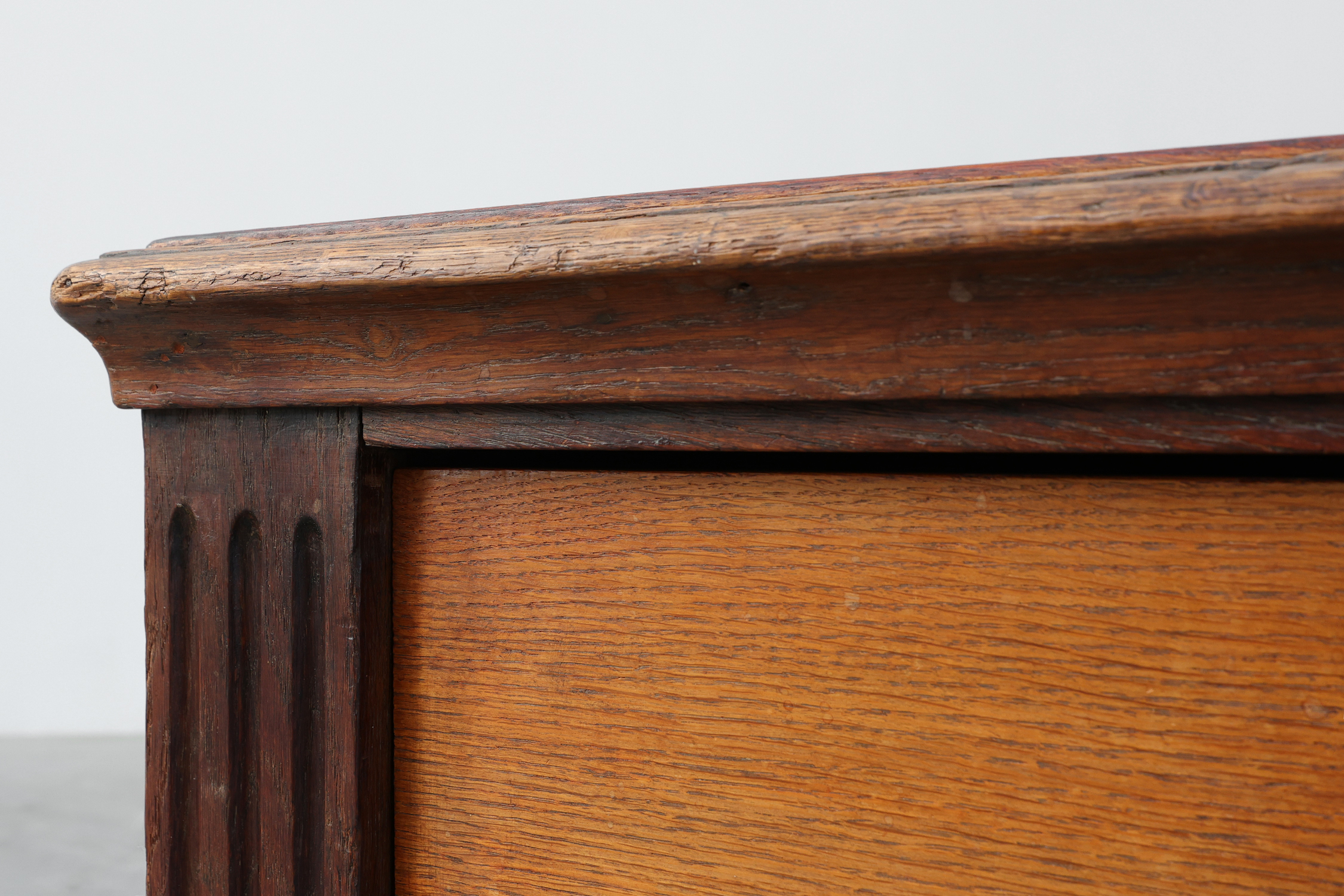 French Louis XVI Oak Commode with Fluted Corner Posts and Brass Handles, circa 1800thumbnail